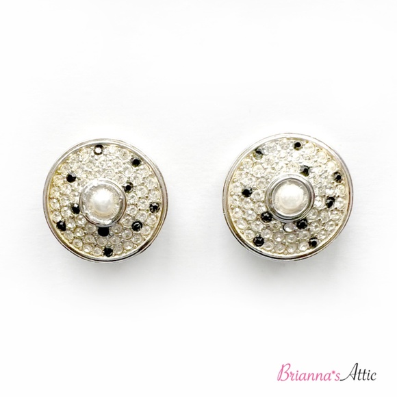 Silver with Black Stones clip on Earrings - Picture 1 of 7